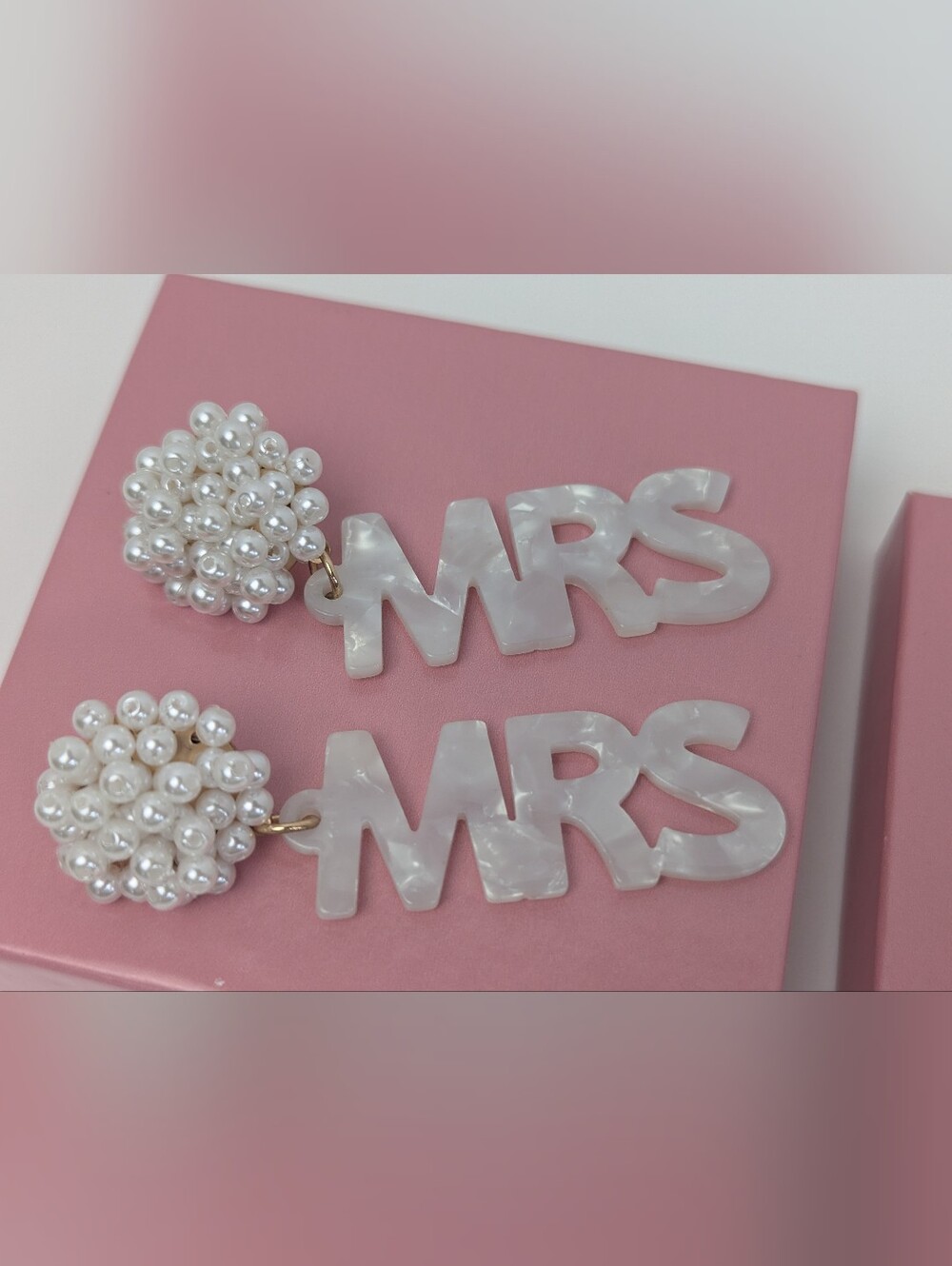 Sleepy Mountain Mrs Acrylic Pearl Bridal Earrings